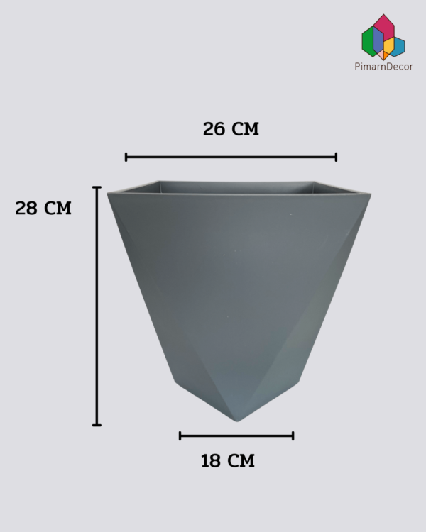 กระถางพลาสติก ขนาด 10 นิ้ว ทรงสี่เหลี่ยมเพชร สีเทา