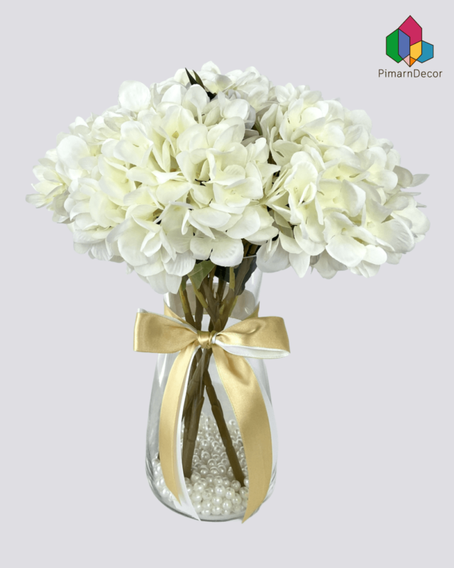 แจกันดอกไม้-สูง-12-นิ้ว-พร้อมไข่มุกและโบว์สองสี-ดอกไฮเดรนเยียร์สีขาว