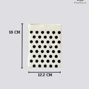 แจกันลายจุด ทรงสี่เหลี่ยม สีขาว สูง16CM